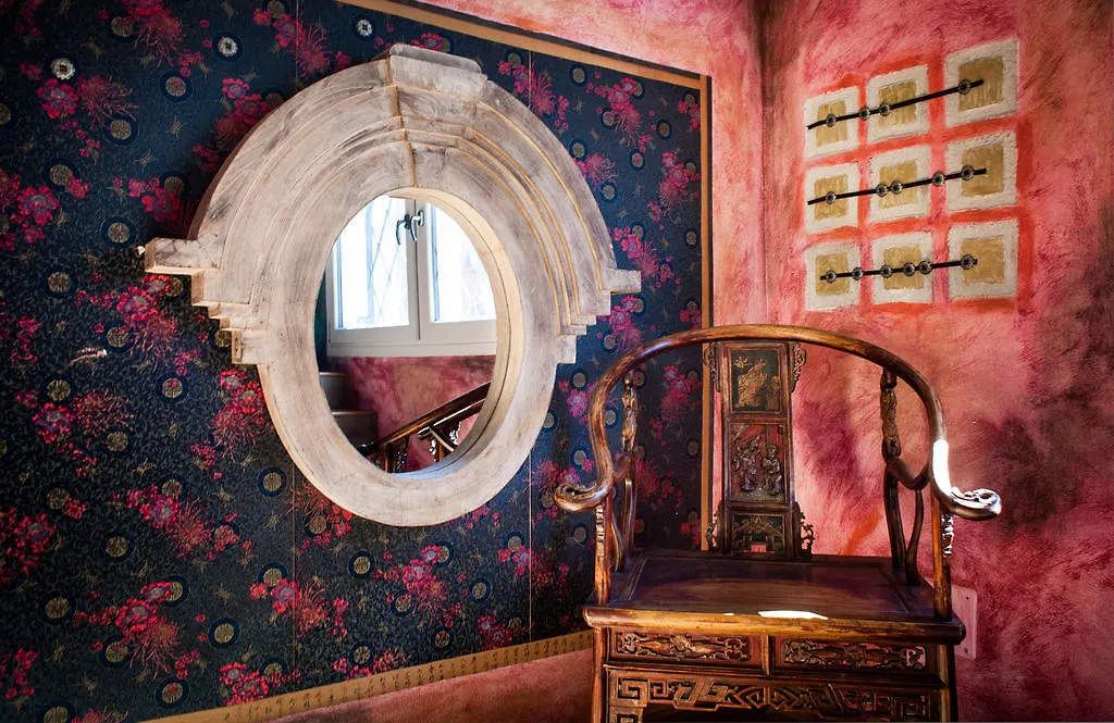 Villa Vietnamonamour Milan 2*,